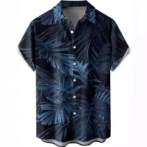 Chemise hawaïenne homme bleu foncé avec imprimés tropicaux de trèfles et de palmiers