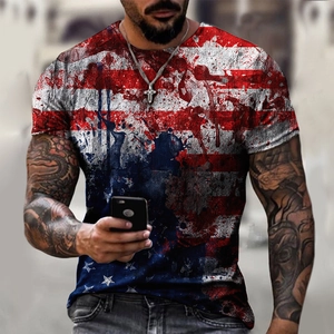 Men's slim-fit street style T-shirt with 3D American flag print and artistic ink splatter