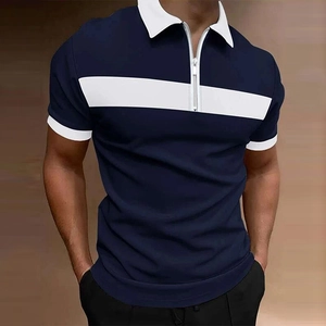 Polo homme bleu marine avec rayures blanches et col zippé en coupe ajustée