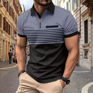 Polo ajusté pour homme avec col zippé et motif à rayures dégradées violet et noir