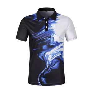 Polo da uomo elegante con stampa astratta e design a blocchi di colore contrastanti