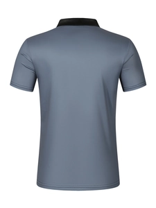 Vue arrière d'un polo pour hommes avec maille respirante grise et col contrasté noir