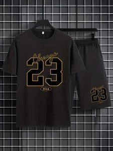 Completo sportivo da uomo nero con t-shirt stampata Chicago 23 e pantaloncini