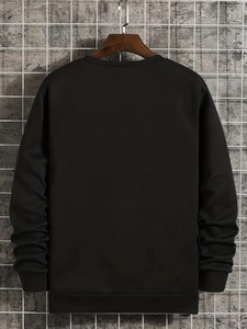 Vue arrière du sweat-shirt épais à col rond rayé contrasté avec poignets et ourlets côtelés