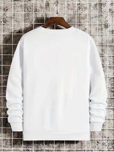 Vue arrière détaillée d'un sweat-shirt blanc à col rond avec des poignets côtelés