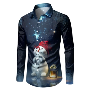 Dettaglio camicia 3D a maniche lunghe con motivi di pupazzo di neve e cielo stellato