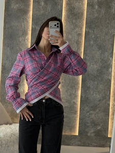 Retro slim plaid long sleeve shirt with lace trim for women in pink and blue