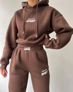 Détail de l'ensemble de sport marron MCLLCTN SPORT en coton épais avec capuche