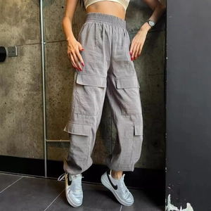 Women high waist loose cargo pants in grey with multi pockets and elastic waistband style