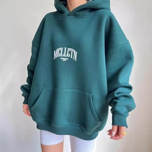 Felpa oversize verde petrolio con stampa di lettere e spalle scese per donna