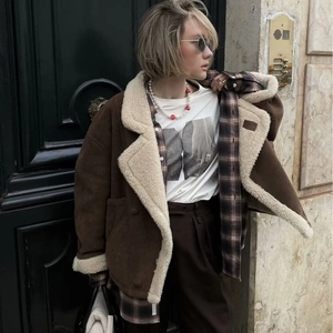 Women's vintage brown faux suede shearling jacket with warm fleece lining for autumn winter