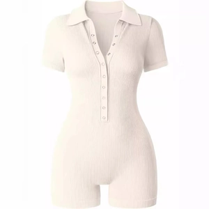 Damen Rib-Strick Kurzarm Polo Romper Jumpsuit in Cremeweiß für lässigen Yoga und Freizeitsport