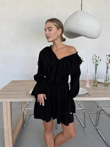 Elegant black V-neck puff sleeve ruffled dress with a romantic French-style flare