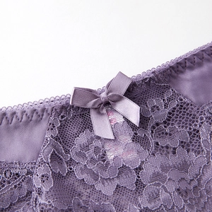 Sexy lila Spitzenunterwäsche für Damen mit Satin-Schleife und transparentem Netzstoff