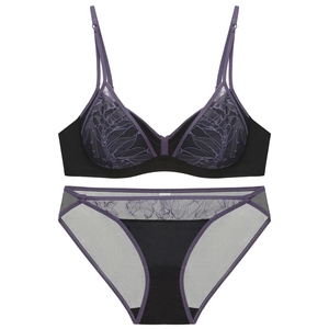 Conjunto de Lencería Sexy de Encaje de Estilo Francés para Mujer Copa de Triángulo Transparente Sujetador Sin Aros y Bragas Top And Bottom