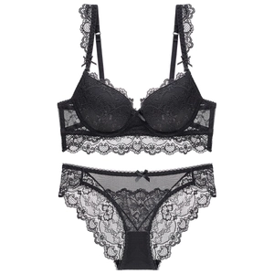 Sexy zwarte kanten lingerieset met 3/4 cup push-up bh en transparante bloemen slip