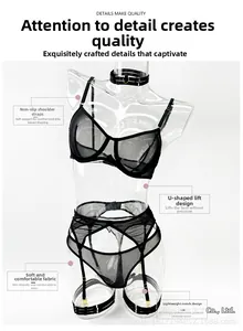 Détails de l'ensemble de lingerie en dentelle noire avec bretelles et maintien en U