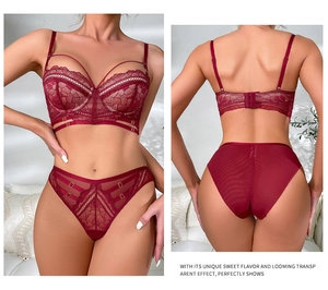 Vue détaillée avant et arrière d'un ensemble de lingerie en dentelle bordeaux à lanières
