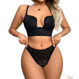 Conjunto de lencería de encaje leopardo negro con cuello en U y diseño de abertura