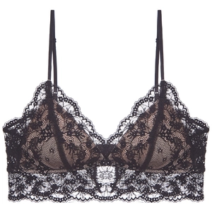 Bralette triangular de encaje negro francés con tirantes finos y detalles bordados