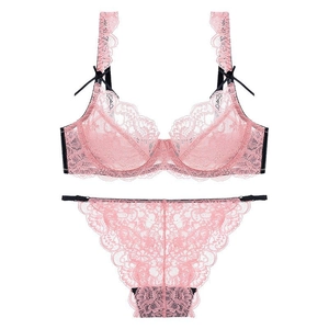 Ensemble lingerie dentelle florale rose avec nœuds noirs et soutien-gorge à armatures
