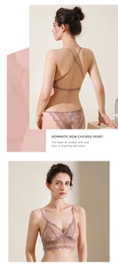 Dettagli del set lingerie in pizzo rosa antico con spalline a U e scollo a V profondo