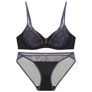 Ensemble de lingerie sexy en dentelle noire avec broderie violette et soutien-gorge souple