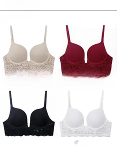 Détails en dentelle des soutiens-gorge en V profonds nudes, bordeaux, noirs et blancs