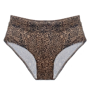 High waist seamless leopard print panties for women with breathable cotton crotch detail