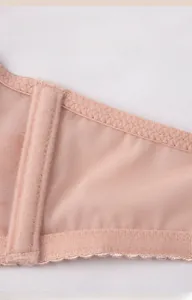 Detail view of the breathable and high-elastic mesh side wings on this lace bra