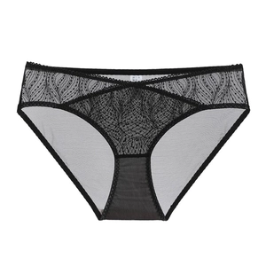 French Sexy Lace Mesh Panties Thin Embroidered Low Waist Briefs Breathable Pure Cotton Crotch Butt Lift Lingerie For Women