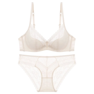French style lace lingerie set in cream with soft underwire bra and matching panties