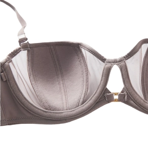 French style brown seamless strapless bra with front buckle and mesh details