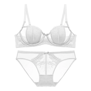 Ensemble de lingerie en dentelle blanche avec soutien-gorge à armatures et culotte à nœud