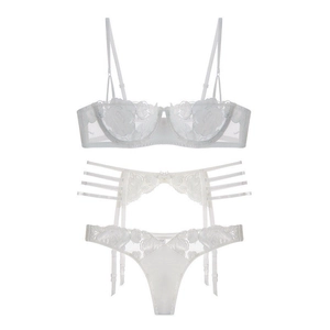 Dreiteiliges weißes Dessous-Set mit Rosenstickerei, Spitze und Strapsgürtel