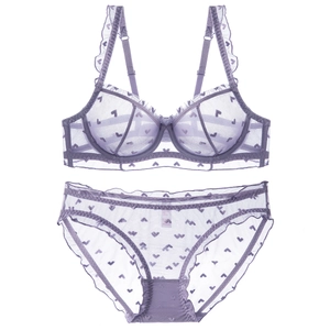 Ensemble Lingerie en Dentelle Ultra-mince Style Français Sexy Soutien-gorge et Culotte en Maille Brodée de Cœur Soutien-gorge Minimiseur pour Femme