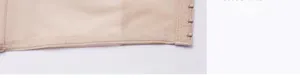 Détail de l'attache à trois rangées et du tissu en maille respirant sur le soutien-gorge