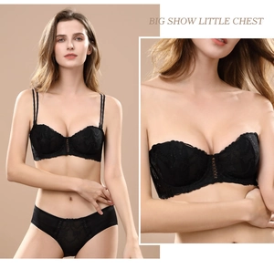 Détail d'un ensemble gorge en dentelle noire avec motifs fins et design à lacets