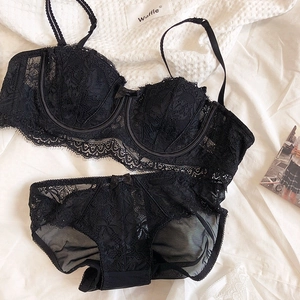 Sexy black French lace lingerie set with underwire bra and matching panties set