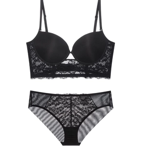 U-back backless black lace lingerie set with push-up bra and matching lace panty