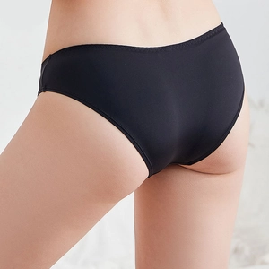 Seamless black ice silk panties for women with smooth breathable fabric and low waist cut