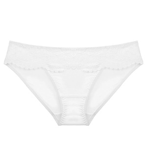 Weiße Damen-Spitzenslip mit niedriger Taille, Baumwollzwickel und gewellten Spitzenkanten