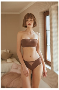 Detailed view of seamless strapless coffee bra set with breathable mesh triangle details