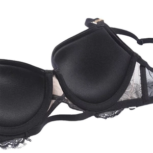 Lace push-up bra featuring eyelash lace edges and adjustable golden metal straps