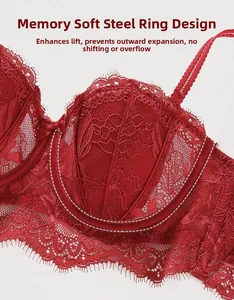 Détail du soutien-gorge en dentelle rouge avec armature souple et broderie florale