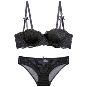 Elegant black lace lingerie set with vine jacquard pattern and bow details