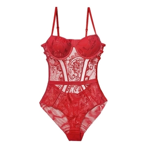 Body sexy in pizzo rosso da donna con ricami floreali e inserti in rete velata