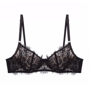 Elegante reggiseno in pizzo nero con motivi floreali e spalline sottili regolabili