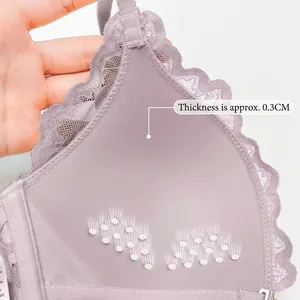 Reggiseno francese in pizzo schiena nuda con coppe ultrasottili da 0,3 cm e fori traspiranti