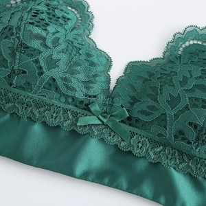 Elegant dark green lace and satin wireless bra with floral pattern and bow detail